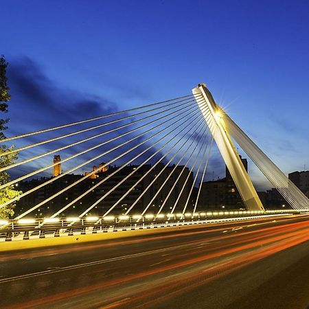 โอโย โอสตัล โนบาดิส-ใหม่ Hotel แซร์เบรา ภายนอก รูปภาพ
