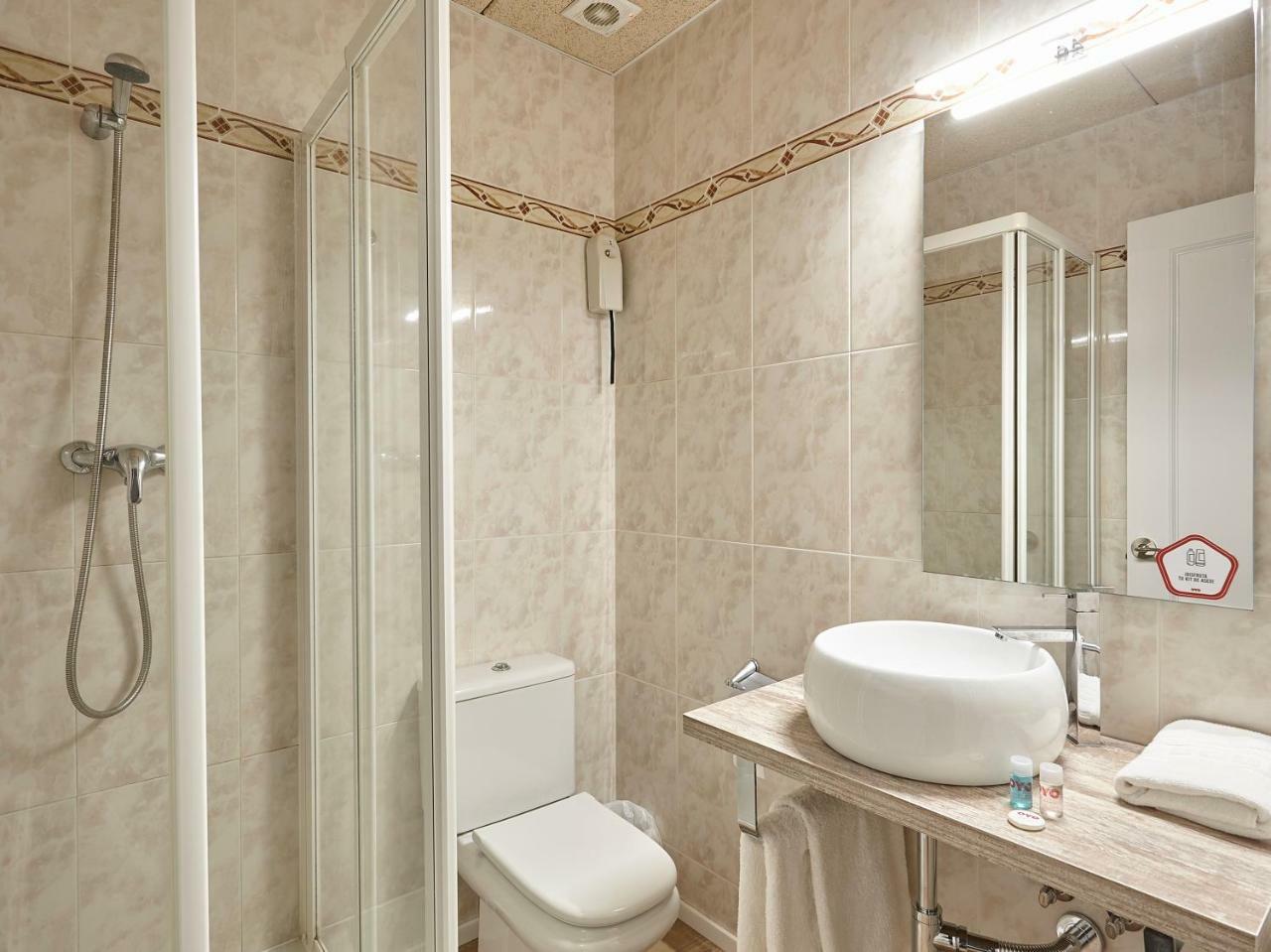 โอโย โอสตัล โนบาดิส-ใหม่ Hotel แซร์เบรา ภายนอก รูปภาพ